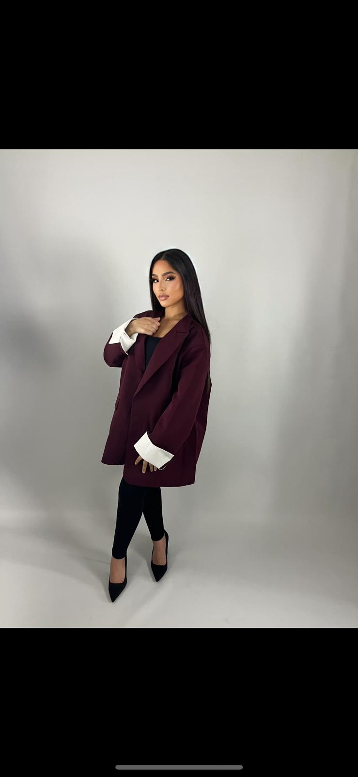 Blazer oversize bordeaux à revers blancs