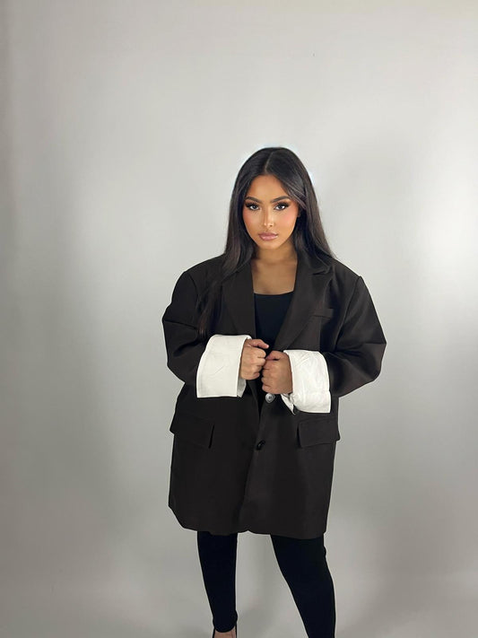 Blazer oversize marron à revers blancs